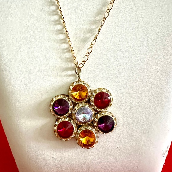 Colourful Rhinestone Pendant with chain and matching earrings - Picture 4 of 8
